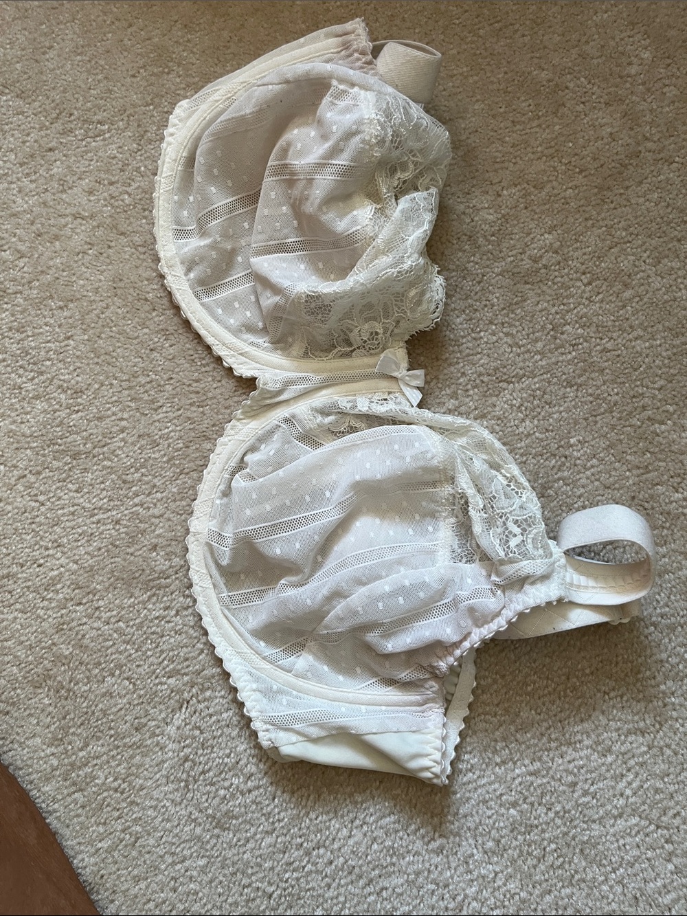 Prima Donna Cream Lace Underwire Bra 40G